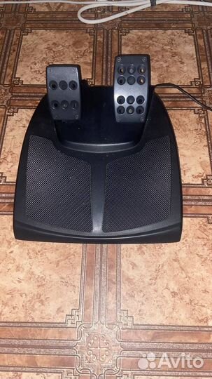 Игровой руль logitech momo racing 900