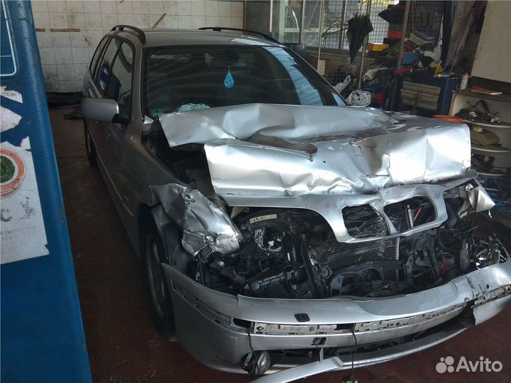 Разбор на запчасти BMW 5 E39 1995-2003