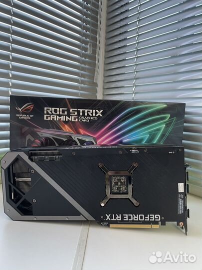 Видеокарта asus ROG strix RTX 3070TI