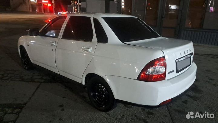 LADA Priora 1.6 МТ, 2008, 200 000 км