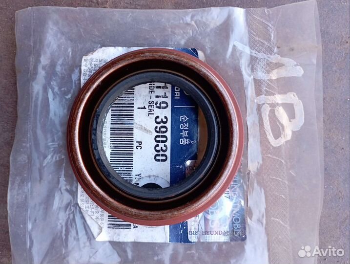 Сальники переднего привода Хундай Санта-Фе