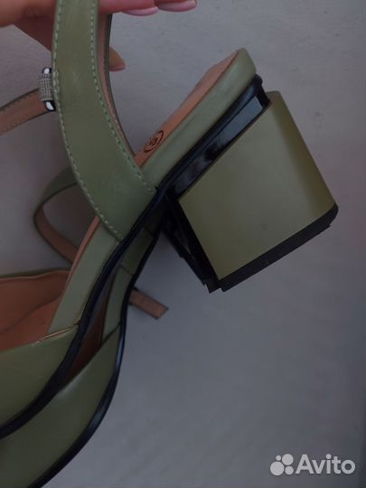 Босоножки женские натуральная кожа