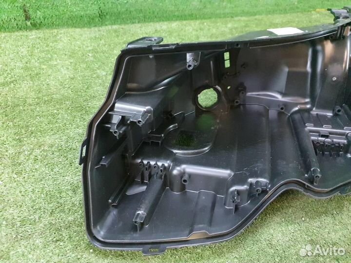 Фара левая Land Rover Range Rover