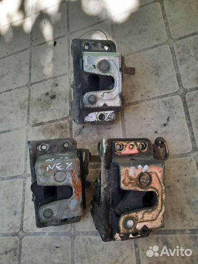 Замок двери передний правый на дэу нексия n100/n15