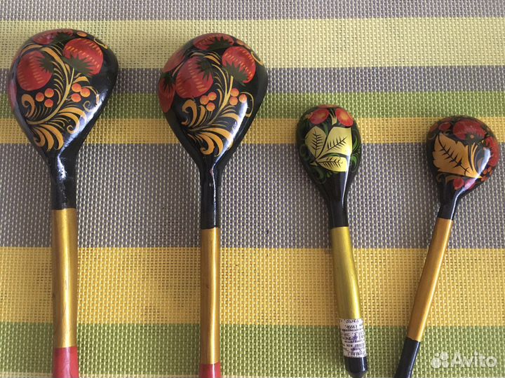 Деревянные ложки хохлома
