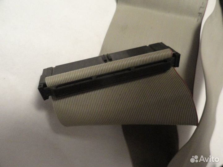 Компьютерный внутренний кабель