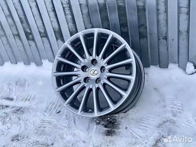 Разноширокие диски Lexus R18 5/114.3