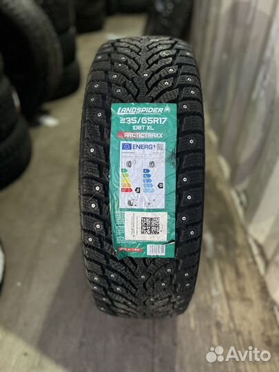 Landspider Arctictraxx 235/65 R17 108T