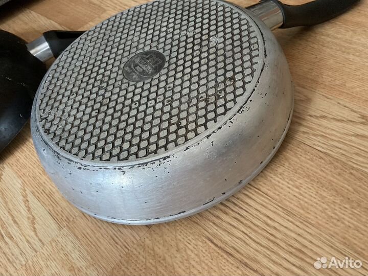 Сковорода 2 шт