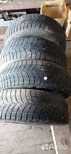 Bridgestone 738V 195/65 R15