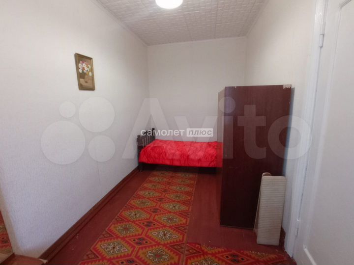 2-к. квартира, 42 м², 1/2 эт.