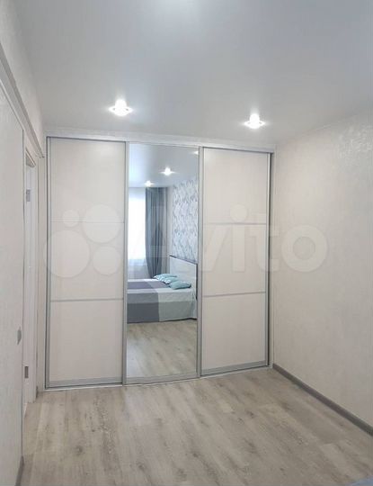 2-к. квартира, 52 м², 1/5 эт.