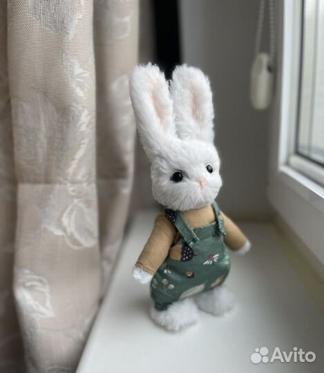 Мягкая игрушка кролика