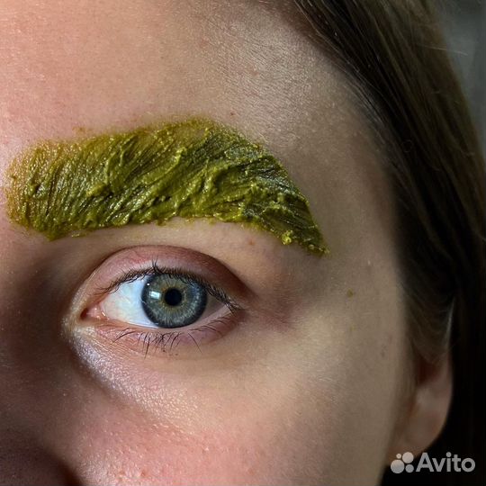 Оформление Бровей