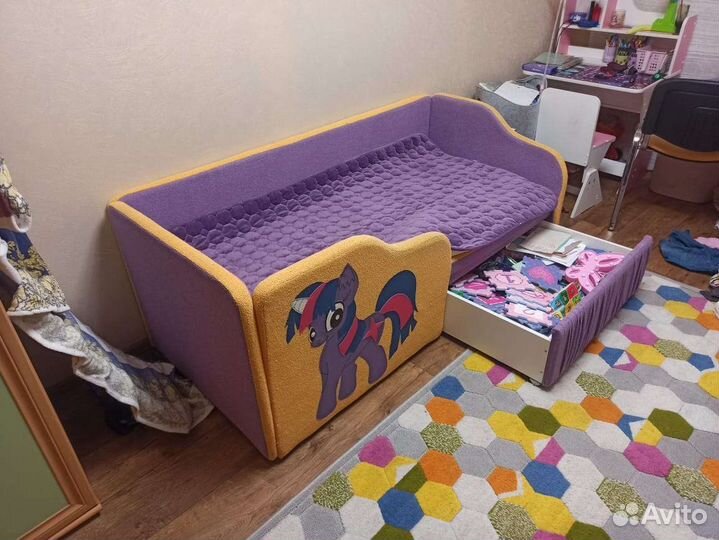 Детский диван