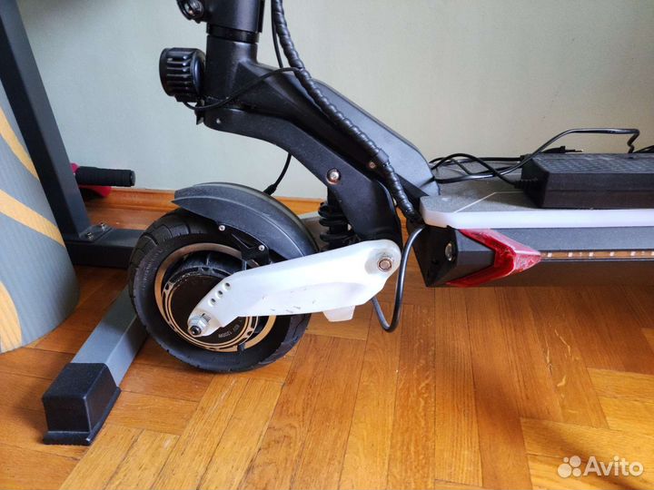 Электросамокат Blade Limited