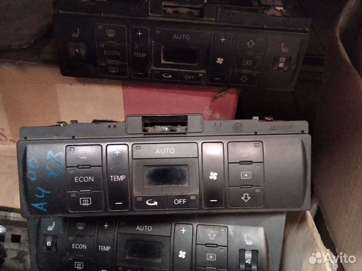 Блок управления климатом Audi A4 1996-2002год