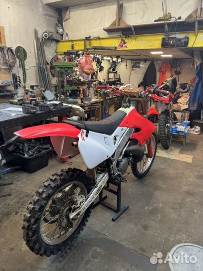 Honda cr250r