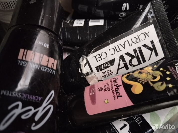 Материалы для мастера маникюра