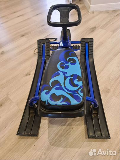 Детский снегокат