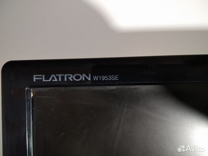 Монитор LG flatron