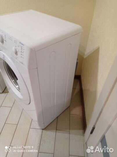 Стиральная машина автомат indesit