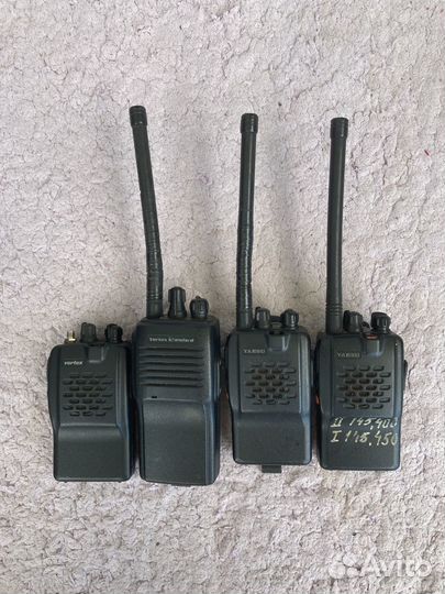 Рация yaesu