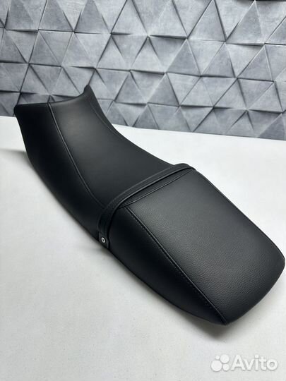 Сиденье Kawasaki ZZR 250