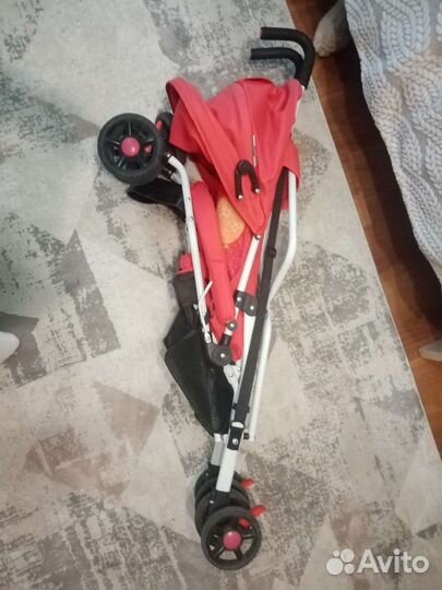 Прогулочная коляска