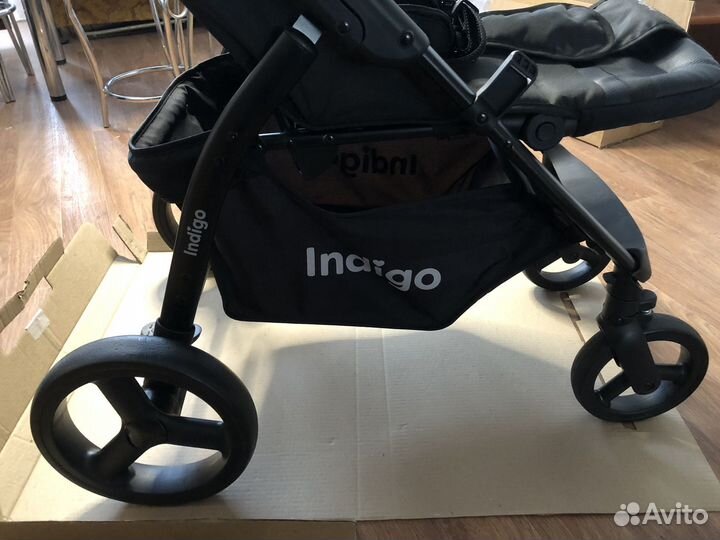 Коляска прогулочная Indigo Epica. Новая (черная)