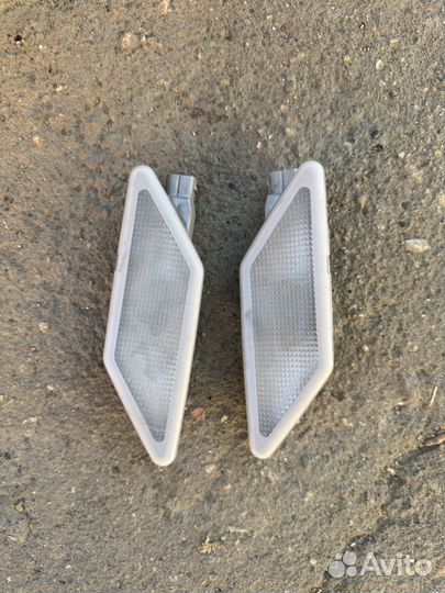 Плафоны освещения задние bmw e36