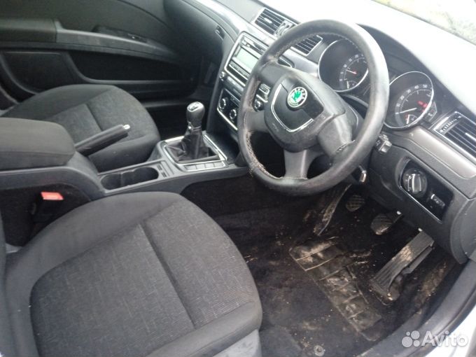 Зеркало наружное левое skoda superb 2