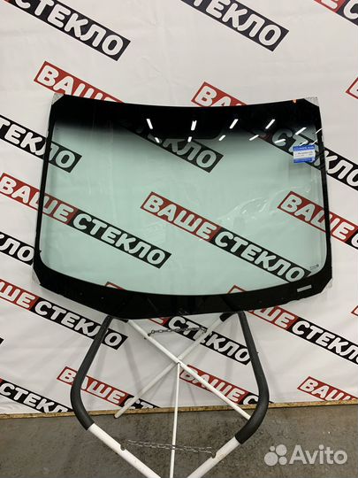 Лобовое стекло Hyundai i20 Замена 1ч