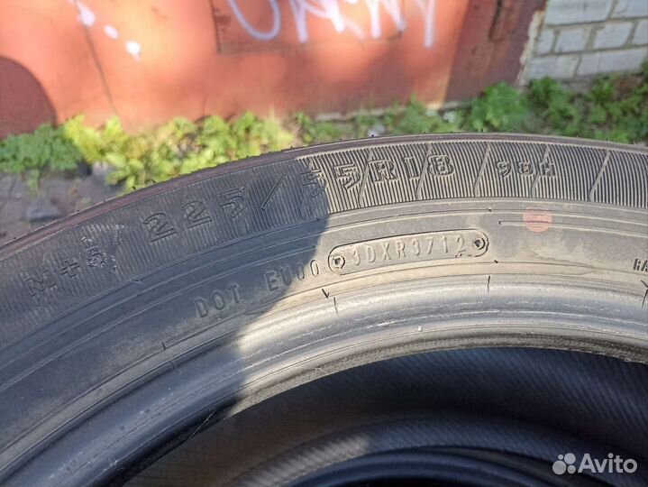 Goodyear Eagle LS 2 225/55 R18 98H