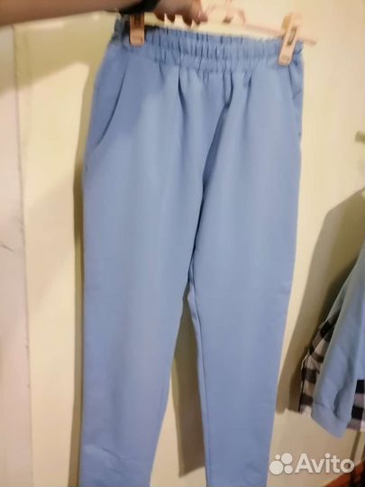 Спортивный костюм женский 42