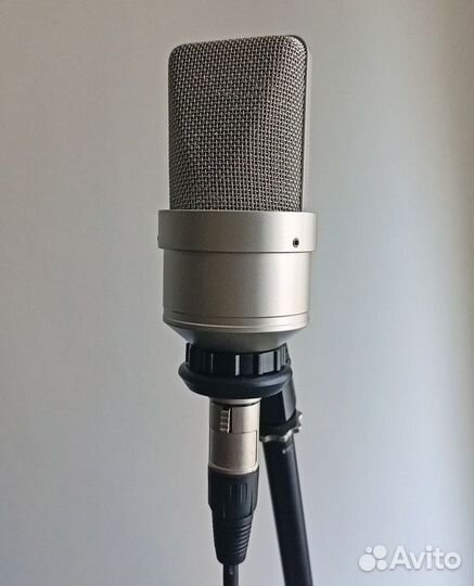 Neumann TLM 103(replica) студийный микрофон