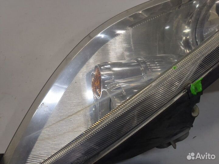 Фара (передняя) Mitsubishi Colt, 2005