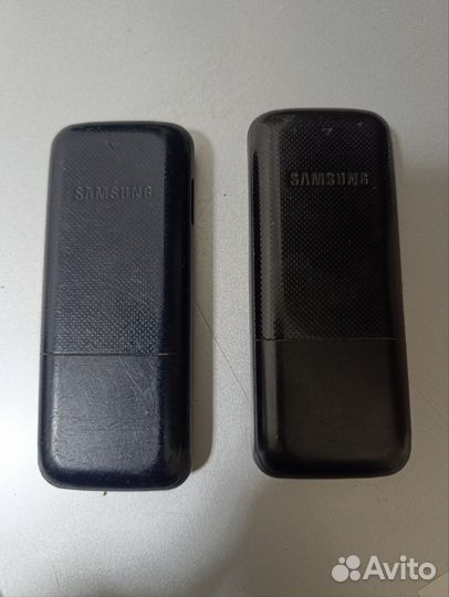 Samsung E1070В коллекцию, рабочий