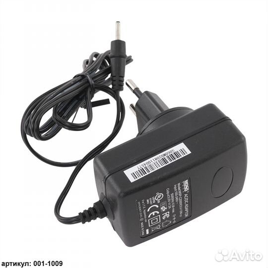 Зарядка для планшета 5V 2A 2,5x0,7мм