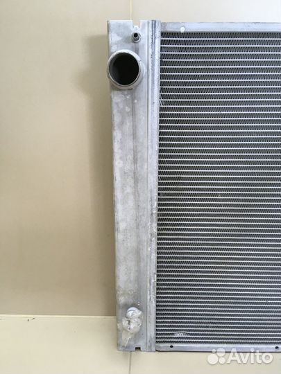 Радиатор охлаждения BMW 5 E60
