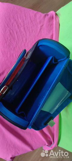 Школьный рюкзак