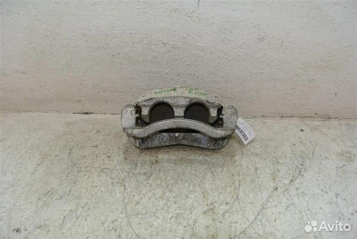 Суппорт передний правый Infiniti QX56/ QX80 (Y62)