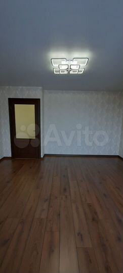 2-к. квартира, 60,2 м², 6/17 эт.