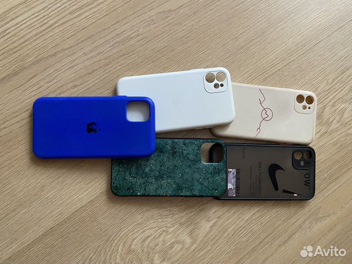 Чехлы на телефон iPhone 11