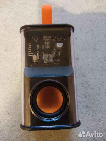 Блютуз колонка