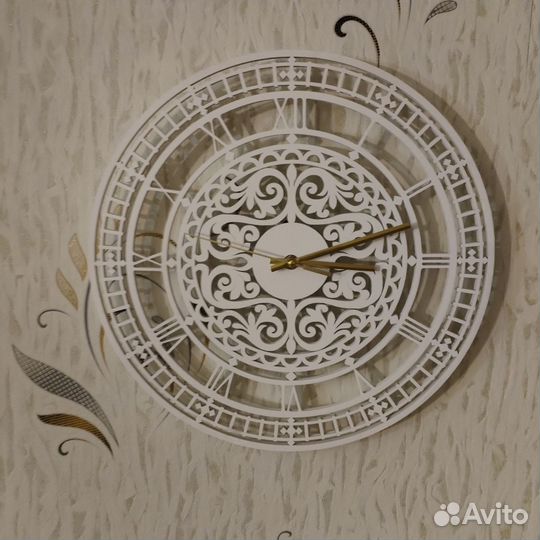 Часы настенные
