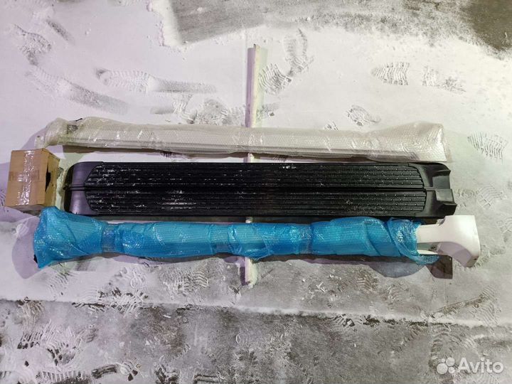 Пороги land cruiser 200 белые