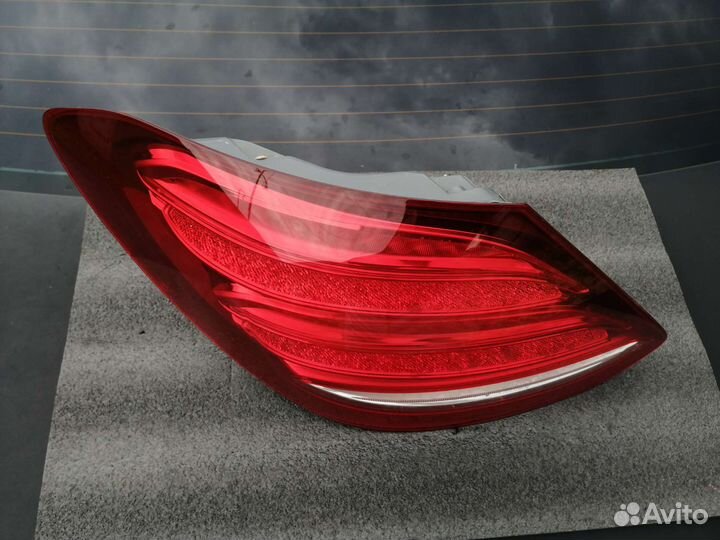Фонарь задний левый mercedes w213 под вос-ние