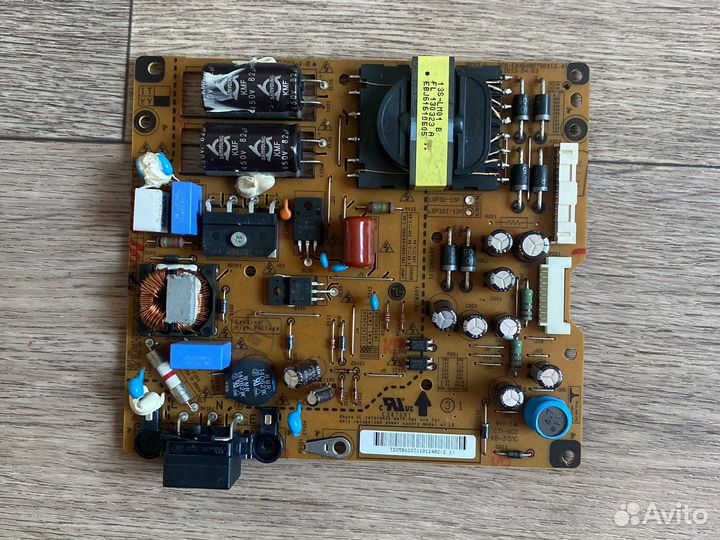 Блок питания EAX64907901