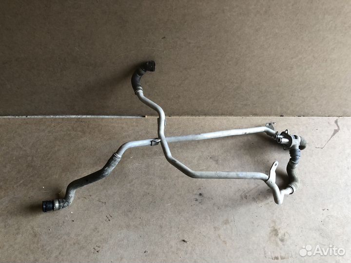 Трубка охлаждения Mercedes M256